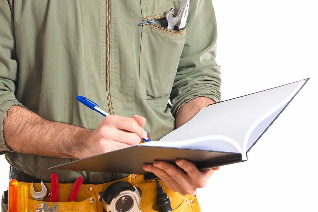 Castle Hill Tyres and Auto - Log Book Servicing